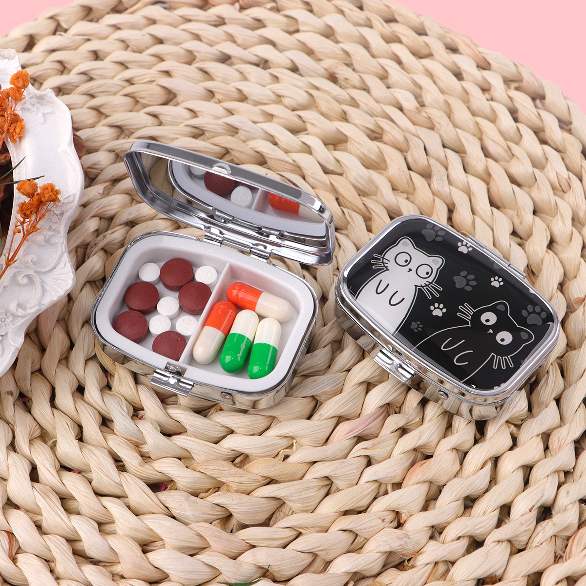 Cartoon Black And White Cat Tr - Travel Accessories Cute ulasan dan harga