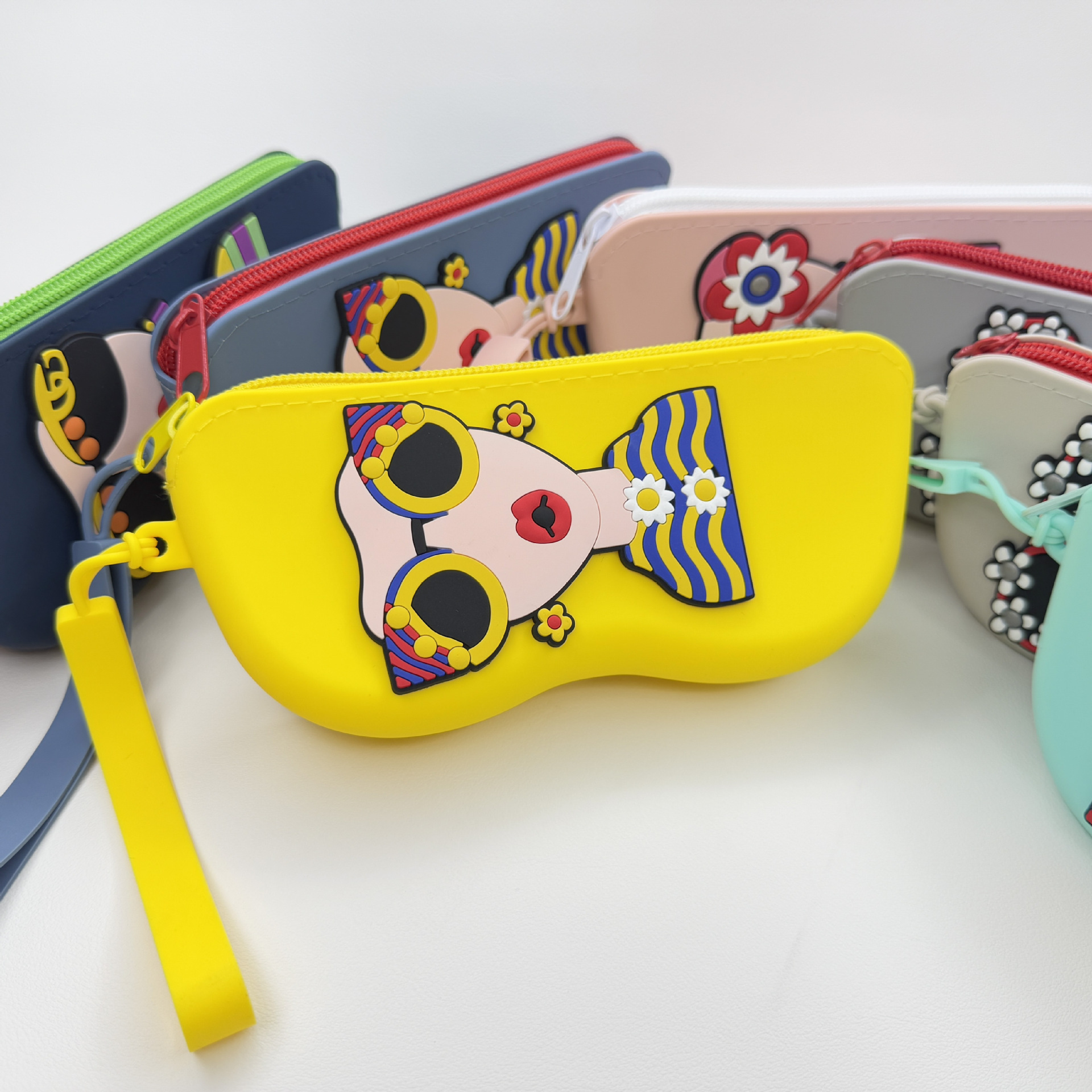 Cartoon-Style Silicone Sunglas - Travel Reading Accessories ulasan dan harga